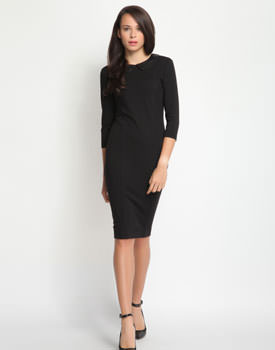 Rochie midi cu guler negru