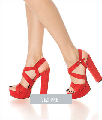 Sandale stiletto rosii Versace Abbigliamento Sportivo